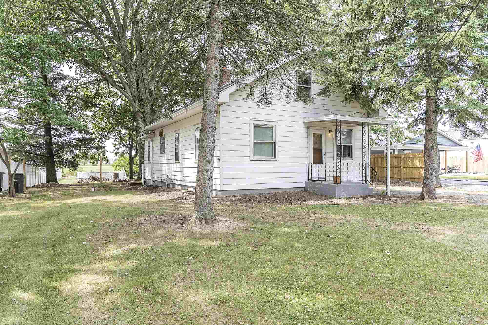 1517 Rabus Drive Fort Wayne, IN 46825 - Photo 5 of 36