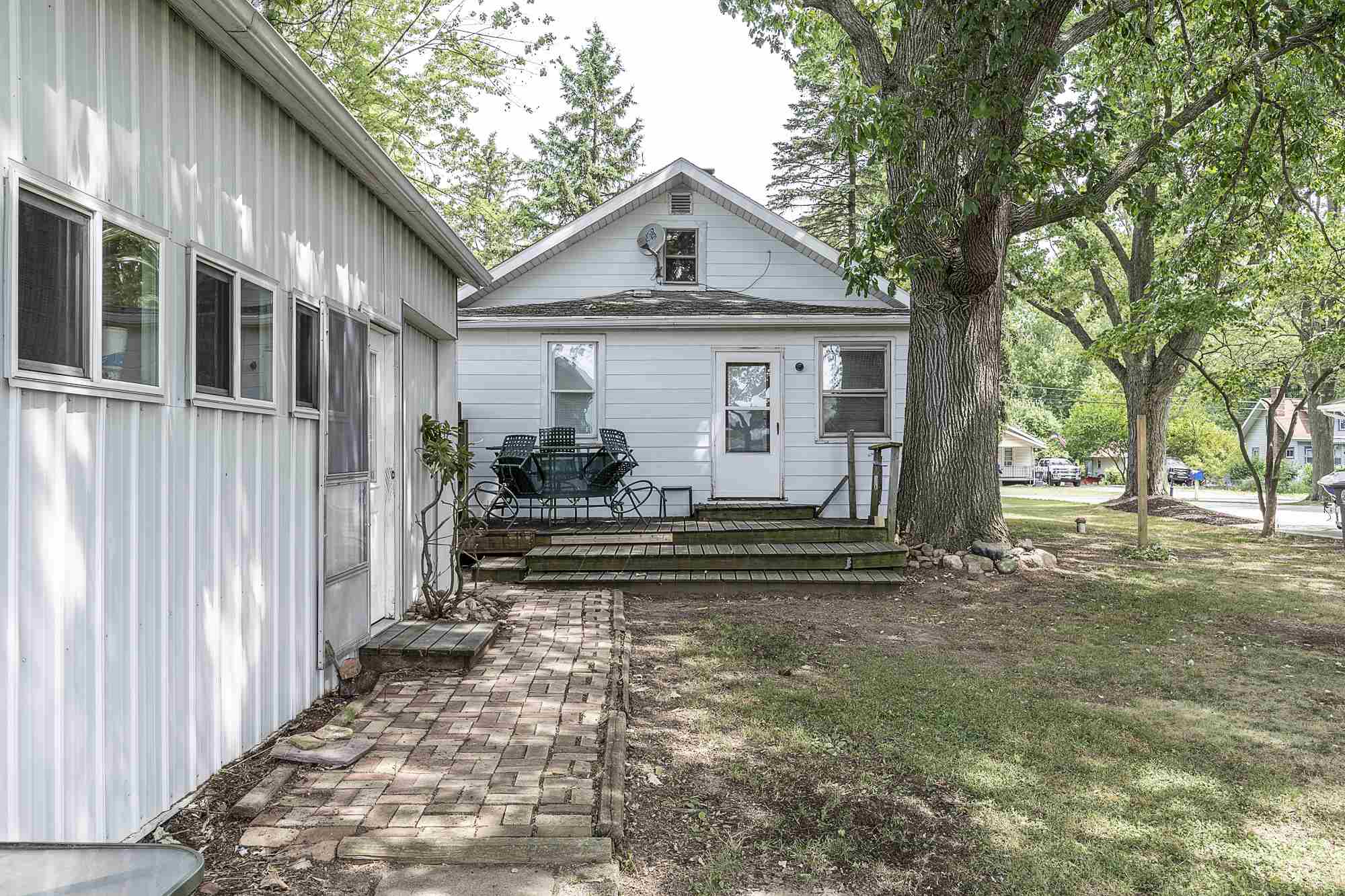 1517 Rabus Drive Fort Wayne, IN 46825 - Photo 8 of 36