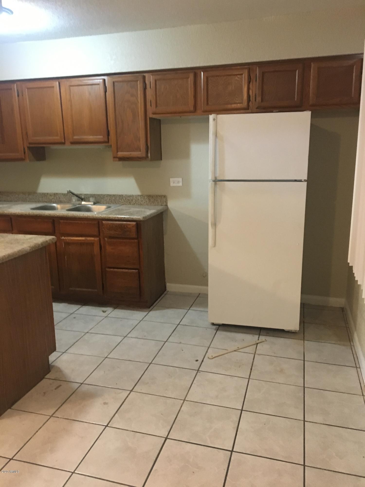 3858 West Bethany Home Road Phoenix, AZ 85019 - Photo 13 of 22 IMG_6924
