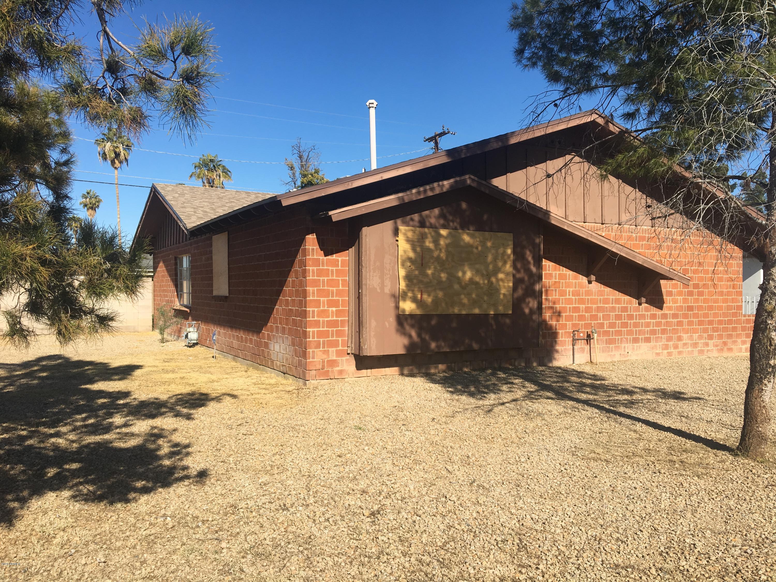 3858 West Bethany Home Road Phoenix, AZ 85019 - Photo 2 of 22 IMG_6935