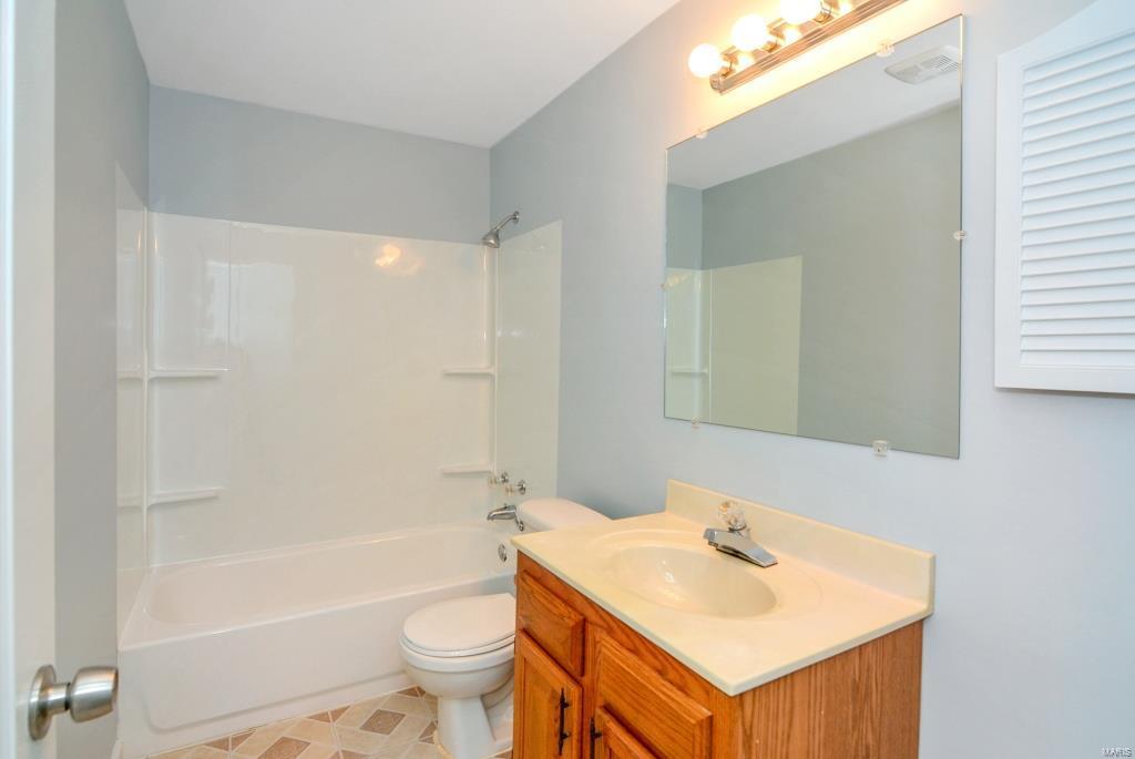 20 Valley Road St. Charles, MO 63303 - Photo 14 of 23 Gallery Image 14
