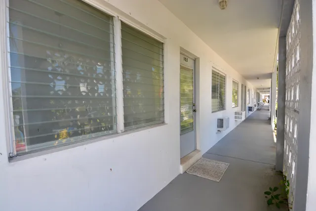 $1,450 | 2000 Northeast 51st Court, Unit 103, Fort Lauderdale, FL 33308