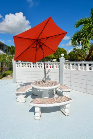 $1,450 | 2000 Northeast 51st Court, Unit 103, Fort Lauderdale, FL 33308