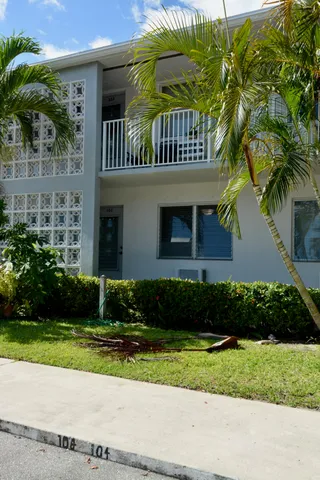 $1,450 | 2000 Northeast 51st Court, Unit 103, Fort Lauderdale, FL 33308