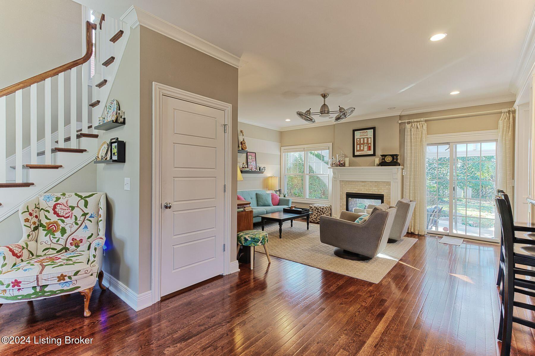 124 Ridgeway Avenue Louisville, KY 40207 - Photo 8 of 45 photo_online_008
