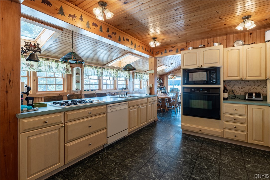 150 Kenmore Road Webb, NY 13420 - Photo 18 of 50