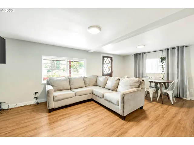 $325,000 | 38058 Railroad Lane, Marcola, OR 97454