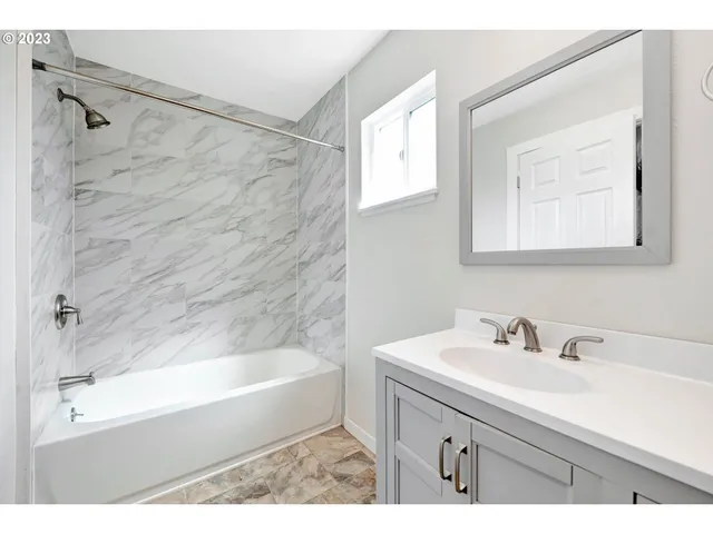 $325,000 | 38058 Railroad Lane, Marcola, OR 97454