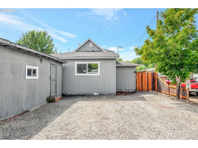 $325,000 | 38058 Railroad Lane, Marcola, OR 97454