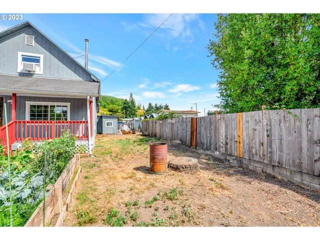 $325,000 | 38058 Railroad Lane, Marcola, OR 97454