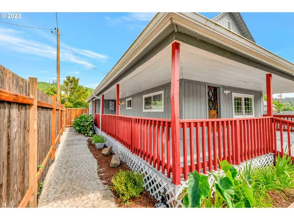 $325,000 | 38058 Railroad Lane, Marcola, OR 97454