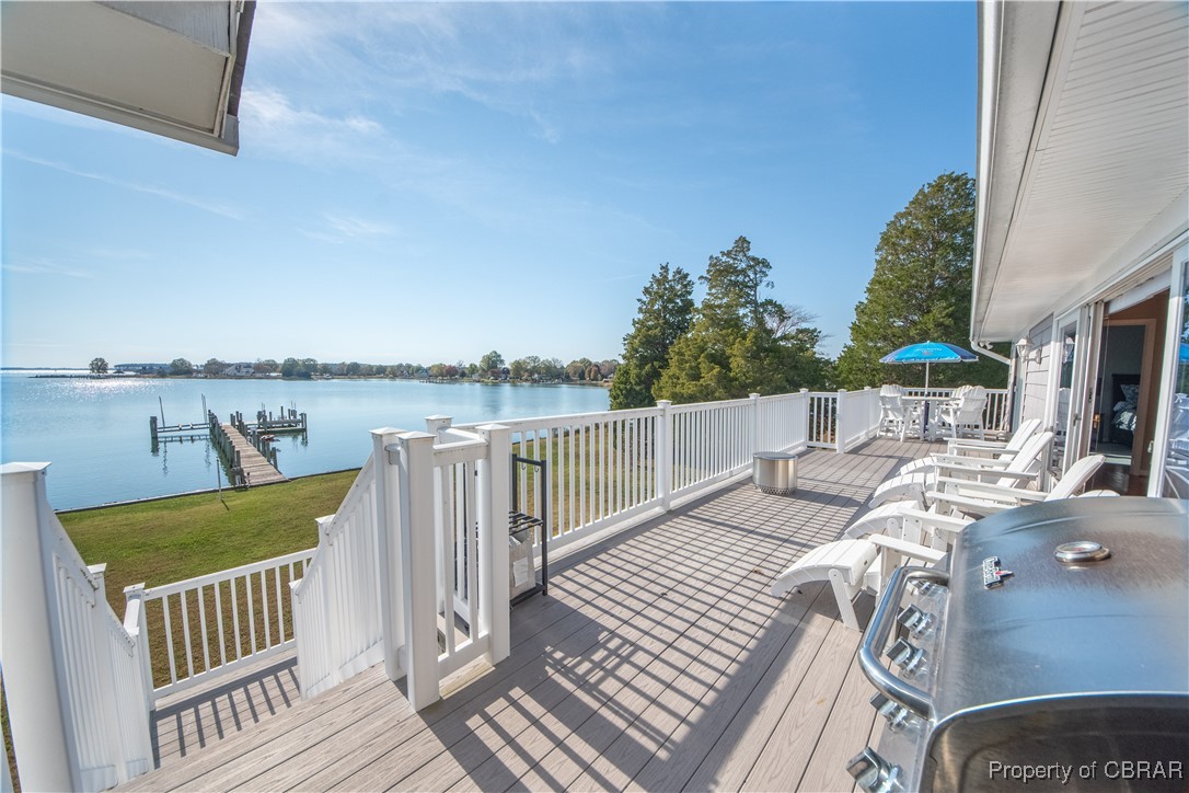 426 Logan Lodge Road Kilmarnock, VA 22482 - Photo 6 of 40