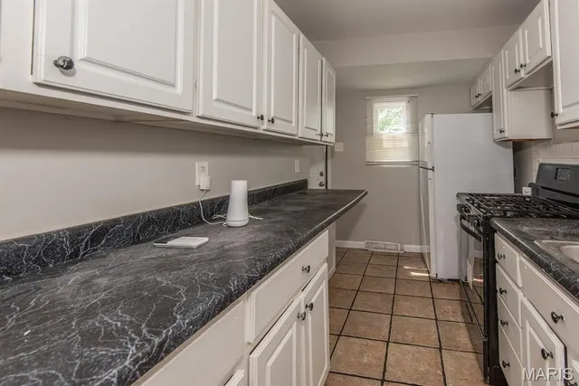 $1,600 | 104 Glen Garry Road, St. Louis, MO 63137