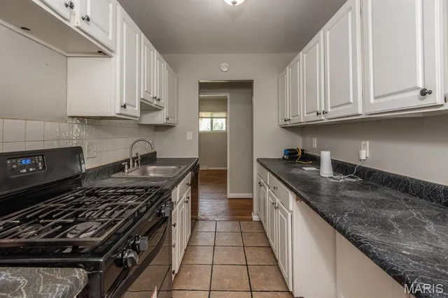 $1,600 | 104 Glen Garry Road, St. Louis, MO 63137