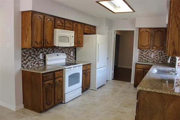 $2,650 | 4509 Cleveland Drive, Plano, TX 75093