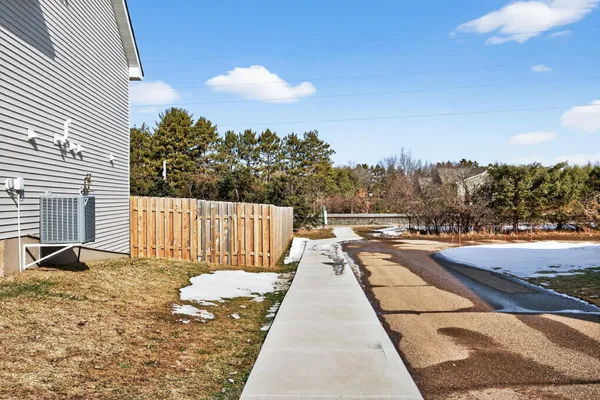 $415,000 | 1115 Rich River Way, New Richmond, WI 54017