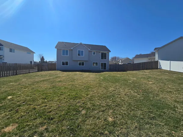 $415,000 | 1115 Rich River Way, New Richmond, WI 54017