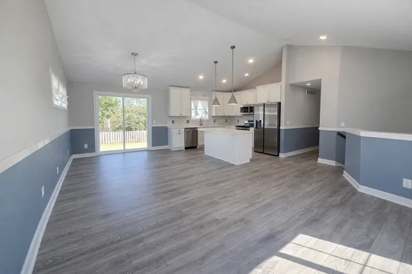 $415,000 | 1115 Rich River Way, New Richmond, WI 54017