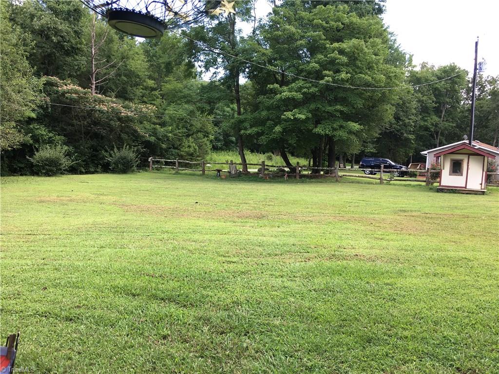 2456 Old Mountain Road Trinity, NC 27370 - Photo 15 of 16
