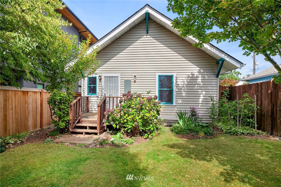 117 North 76th Street Seattle, WA 98103 - Photo 13 of 14 Gallery Image 13