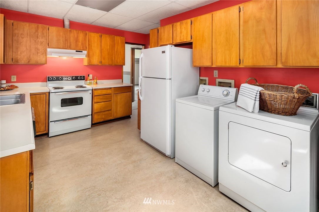 117 North 76th Street Seattle, WA 98103 - Photo 7 of 14 Gallery Image 7