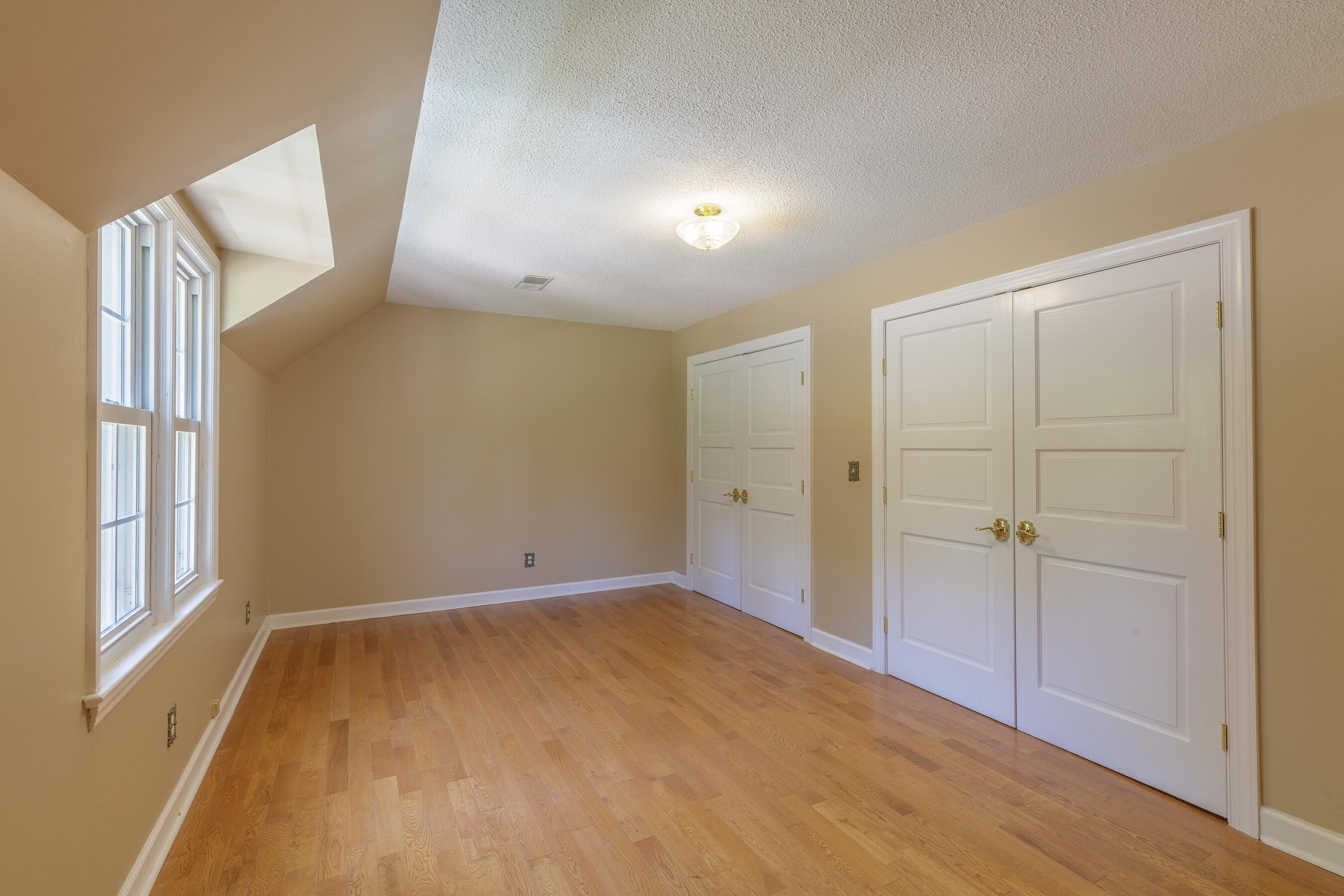 7900 Ooltewah Georgetown Road Ooltewah, TN 37363 - Photo 39 of 65 7902 Ooltewah Georgetown HD-46