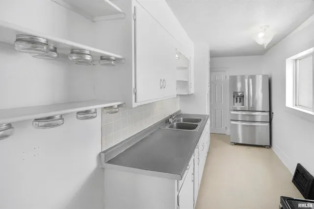 $84,900 | 267 North East Street, Farmington, IL 61531