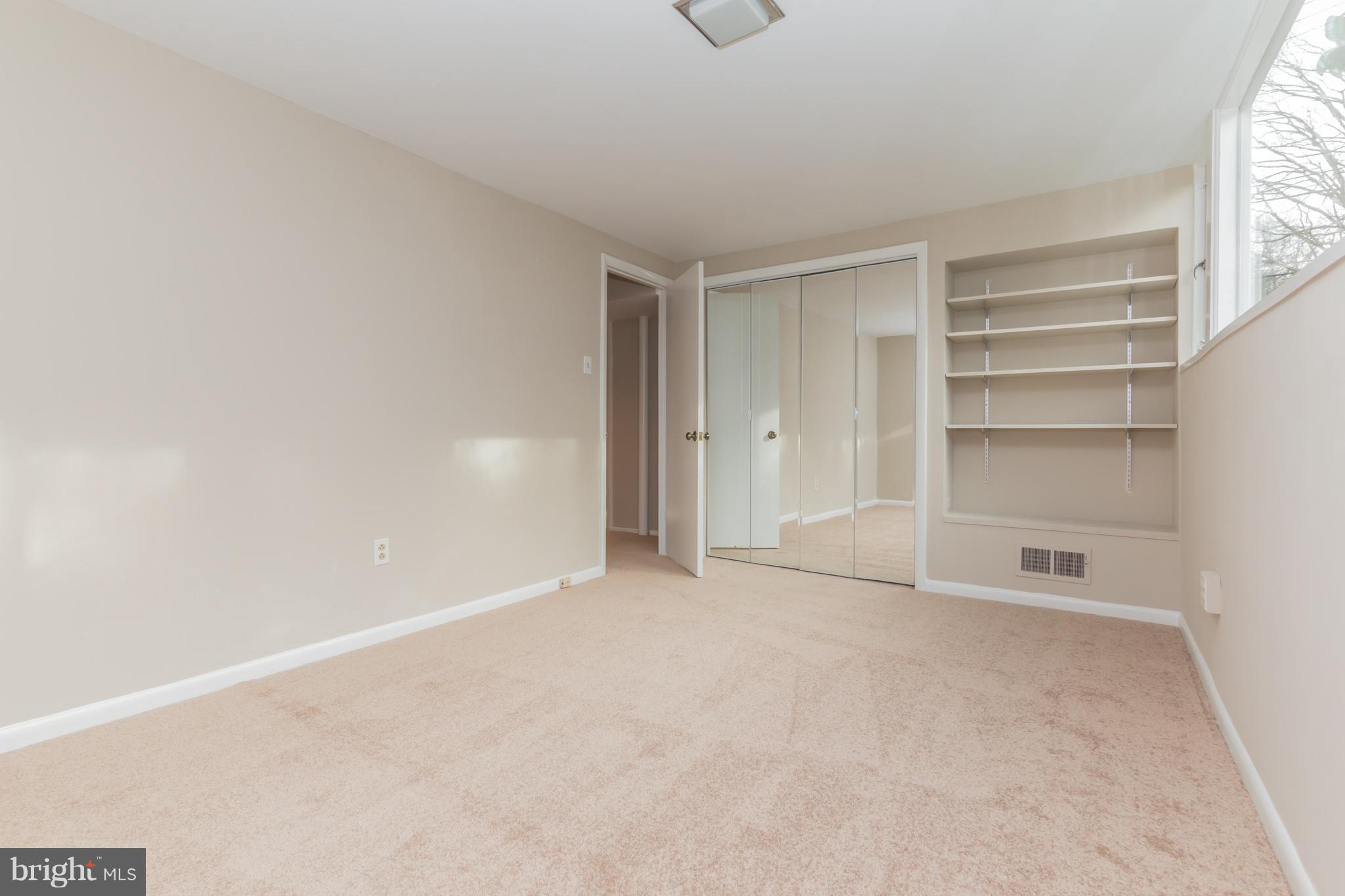 1100 La Grande Road Silver Spring, MD 20903 - Photo 18 of 30 Bedroom 5 towards closet
