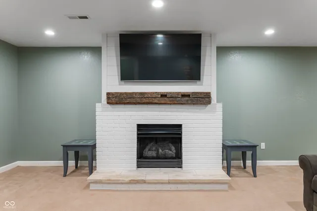 $790,000 | 1695 South Co Road 550 East, Selma, IN 47383