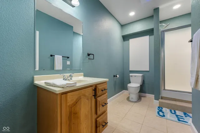 $790,000 | 1695 South Co Road 550 East, Selma, IN 47383