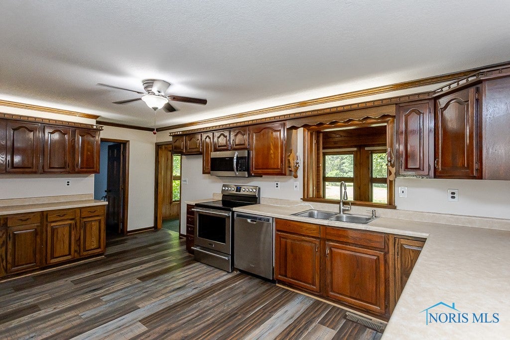 1641 County Road East Swanton, OH 43558 - Photo 13 of 46 Gallery Image 13