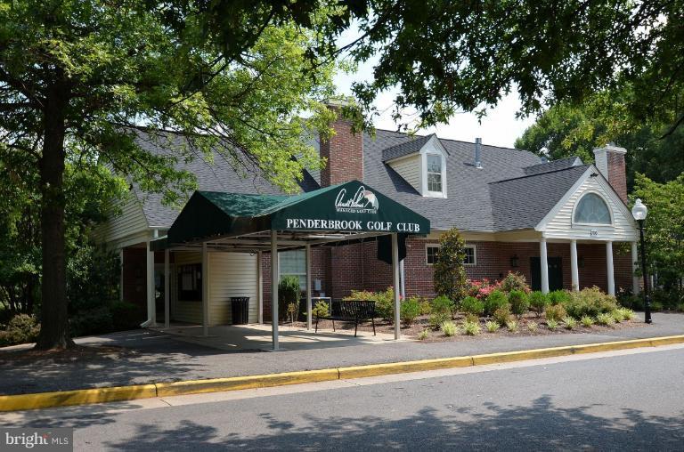 3946 Valley Ridge Drive Fairfax, VA 22033 - Photo 17 of 27 Penderbrook Golf Club!