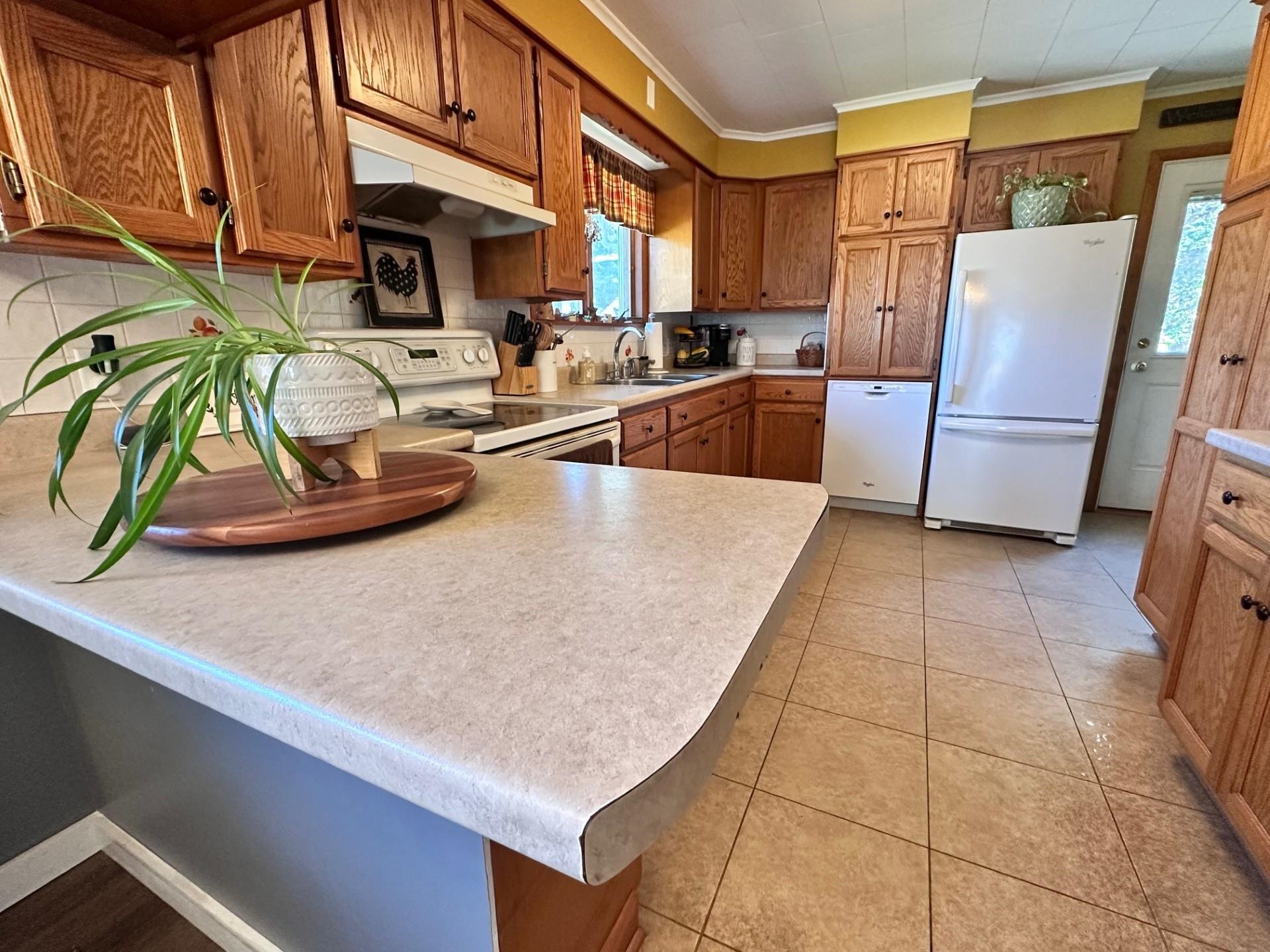 7 Wilmuth Street Barre, VT 05641 - Photo 3 of 39