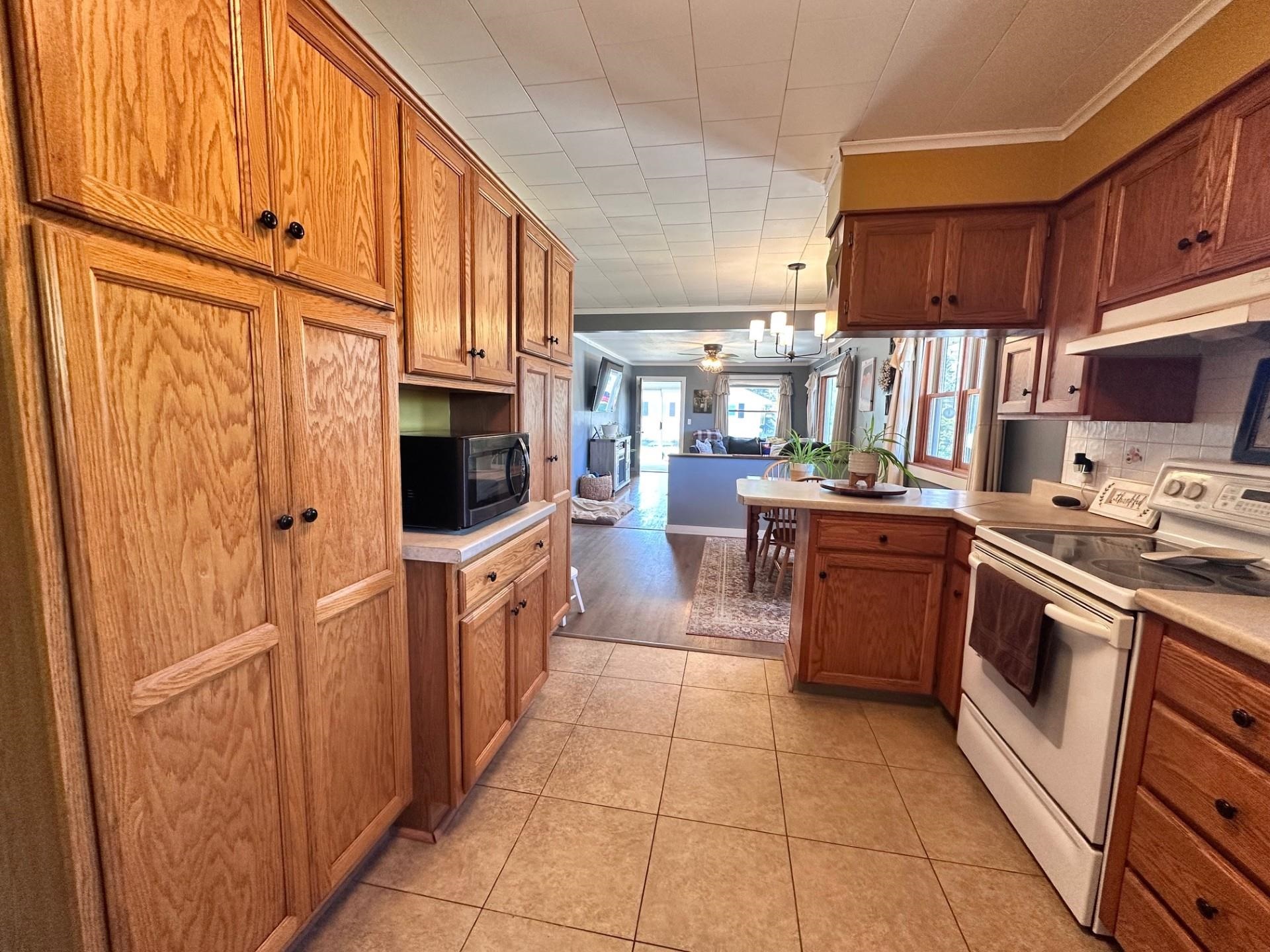 7 Wilmuth Street Barre, VT 05641 - Photo 5 of 39