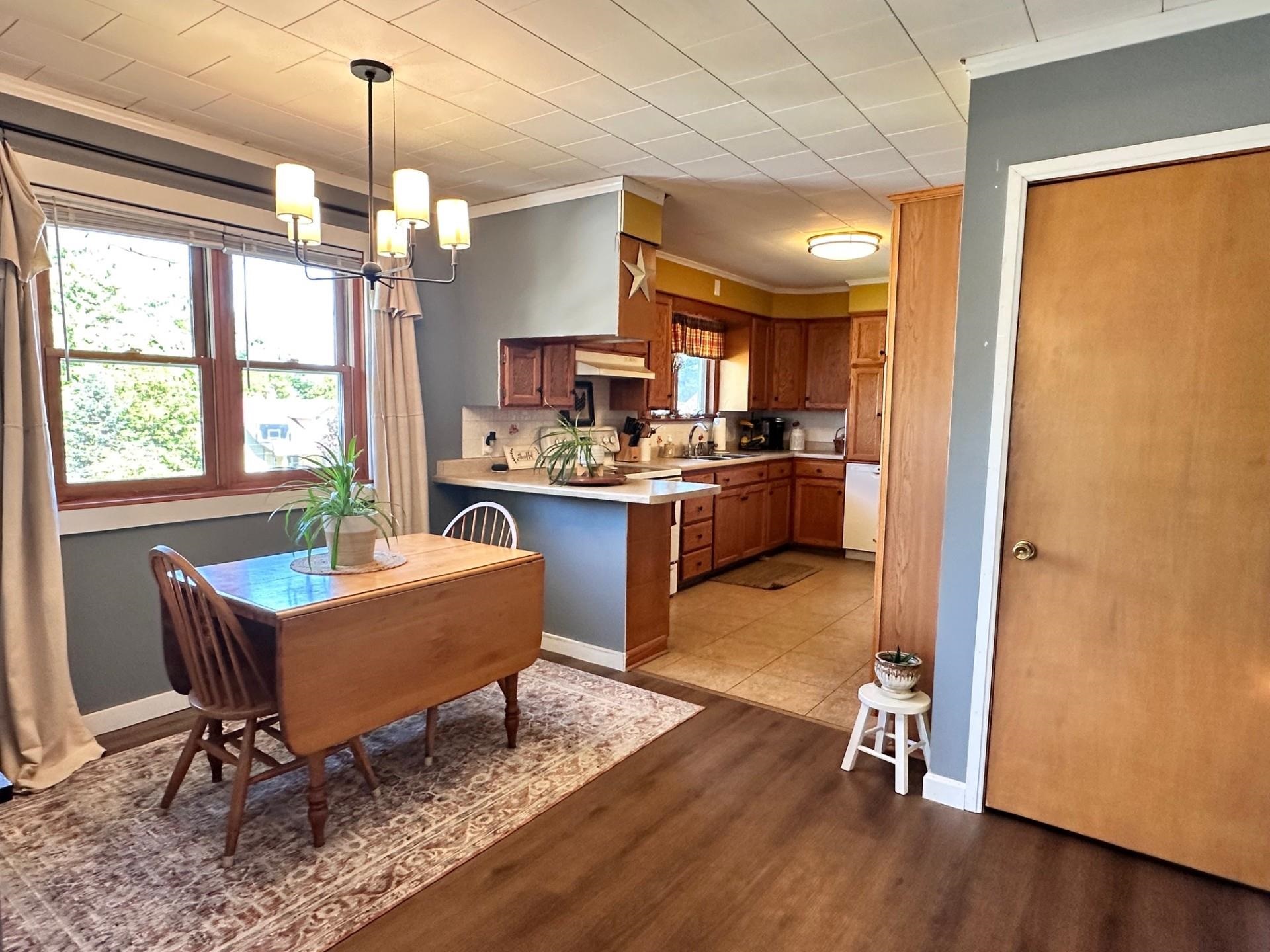 7 Wilmuth Street Barre, VT 05641 - Photo 8 of 39