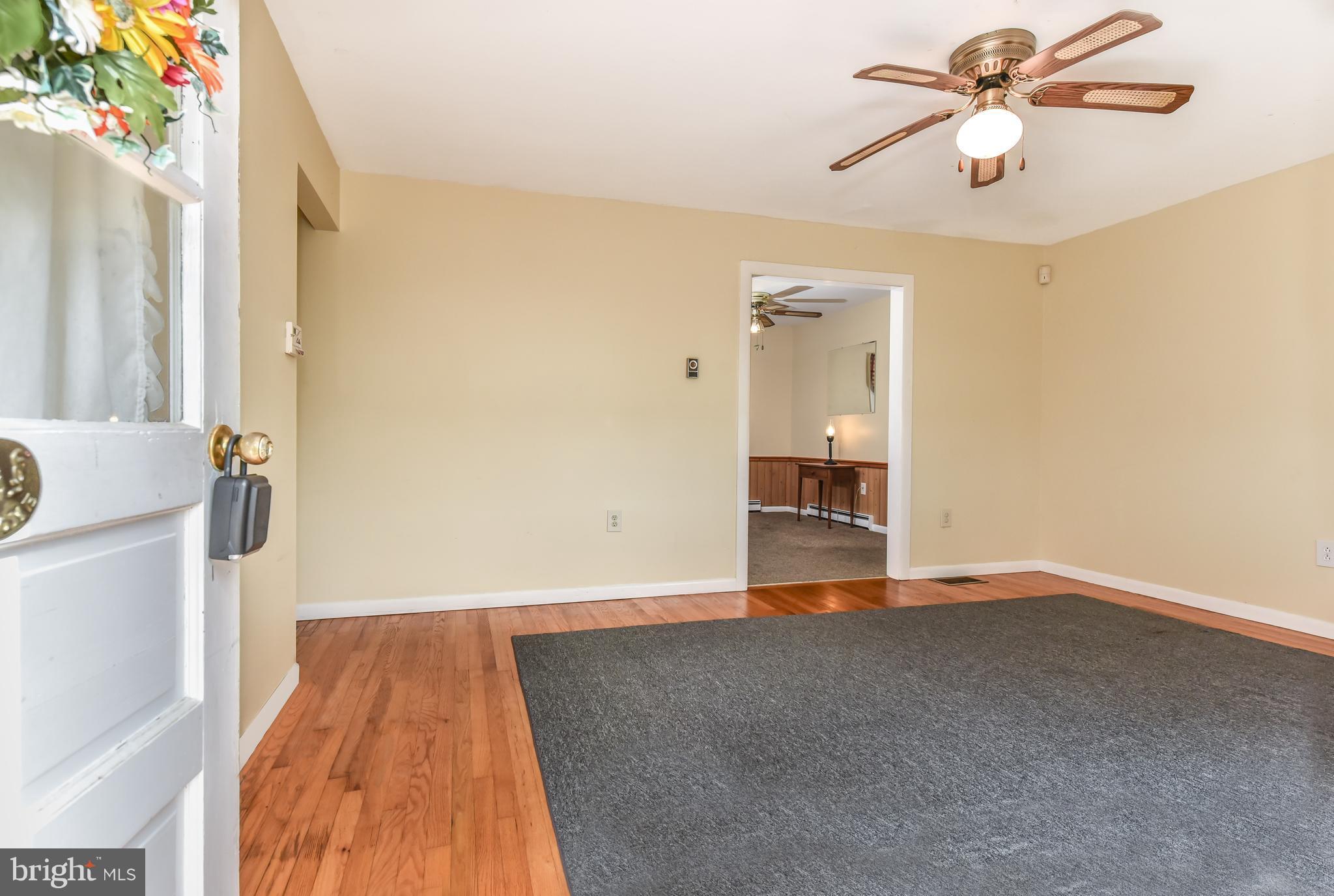 255 Woods Road Elkton, MD 21921 - Photo 2 of 26 Living Room