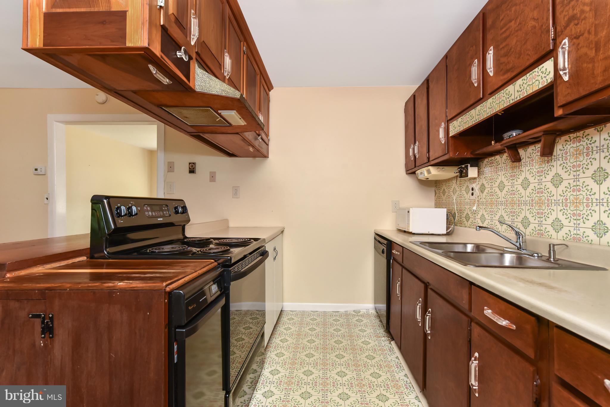 255 Woods Road Elkton, MD 21921 - Photo 8 of 26 Kitchen