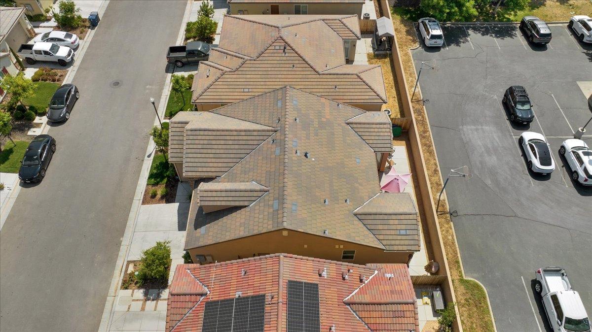 3012 Swift Lane Clovis, CA 93619 - Photo 33 of 40 a view of balcony