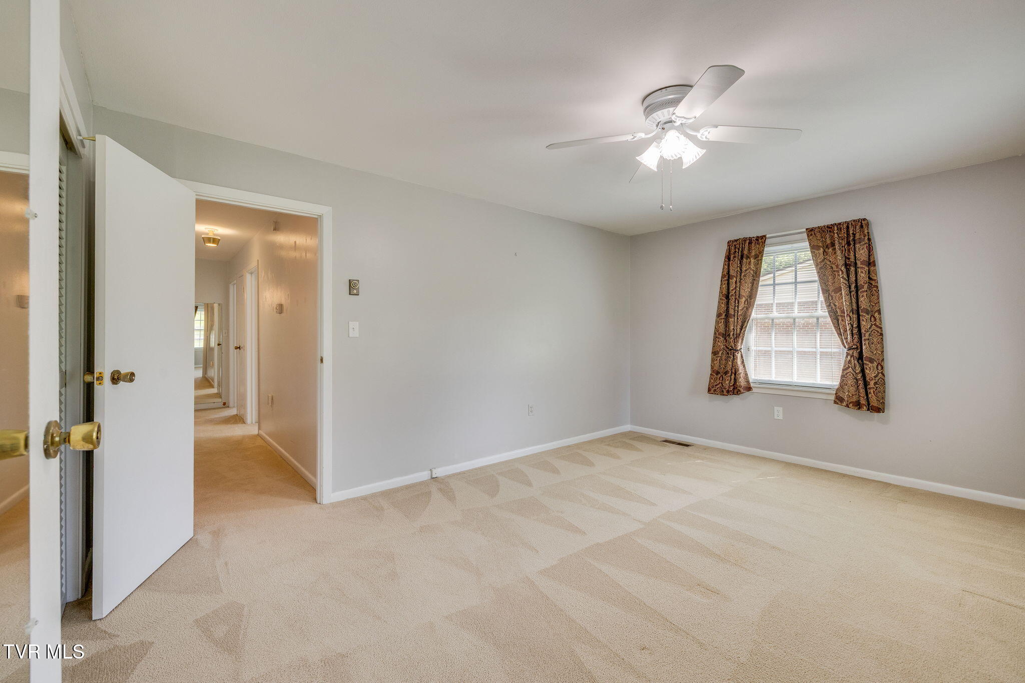 812 Kendrick Creek Road Kingsport, TN 37663 - Photo 18 of 30 018