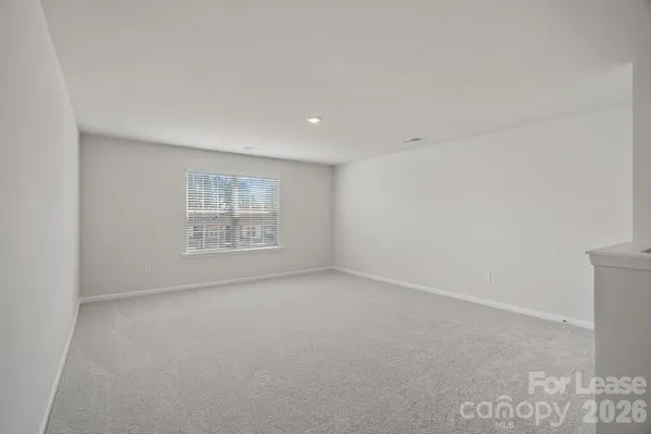 $2,900 | 1423 Caracara Court, Belmont, NC 28012