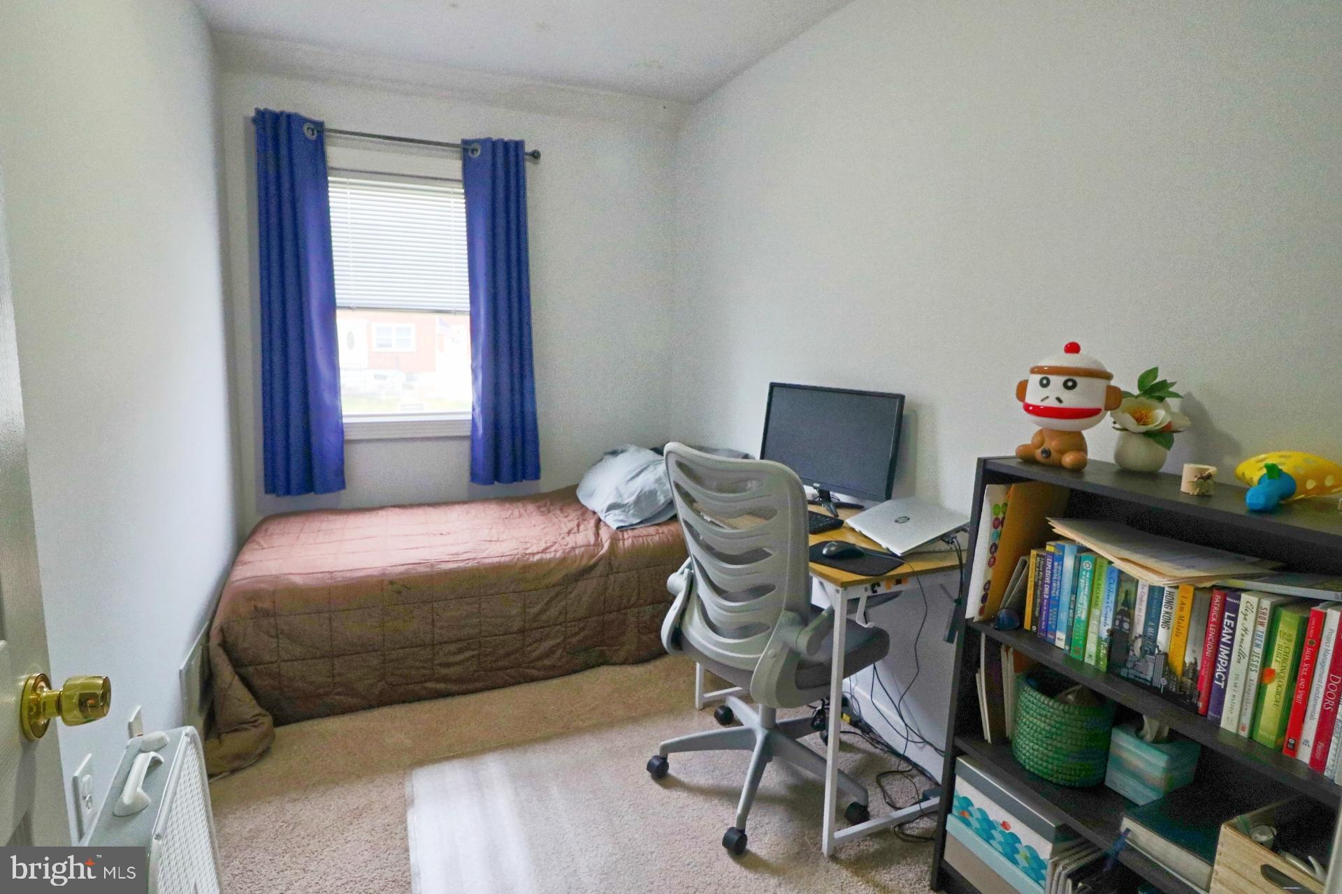 4459 Fenor Road Baltimore, MD 21227 - Photo 15 of 25
