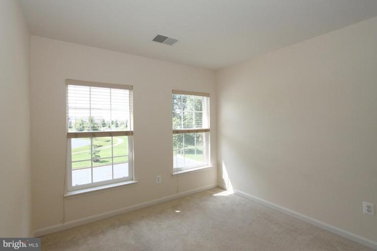 18724 Broken Oak Road Boyds, MD 20841 - Photo 10 of 17 Bedroom #2