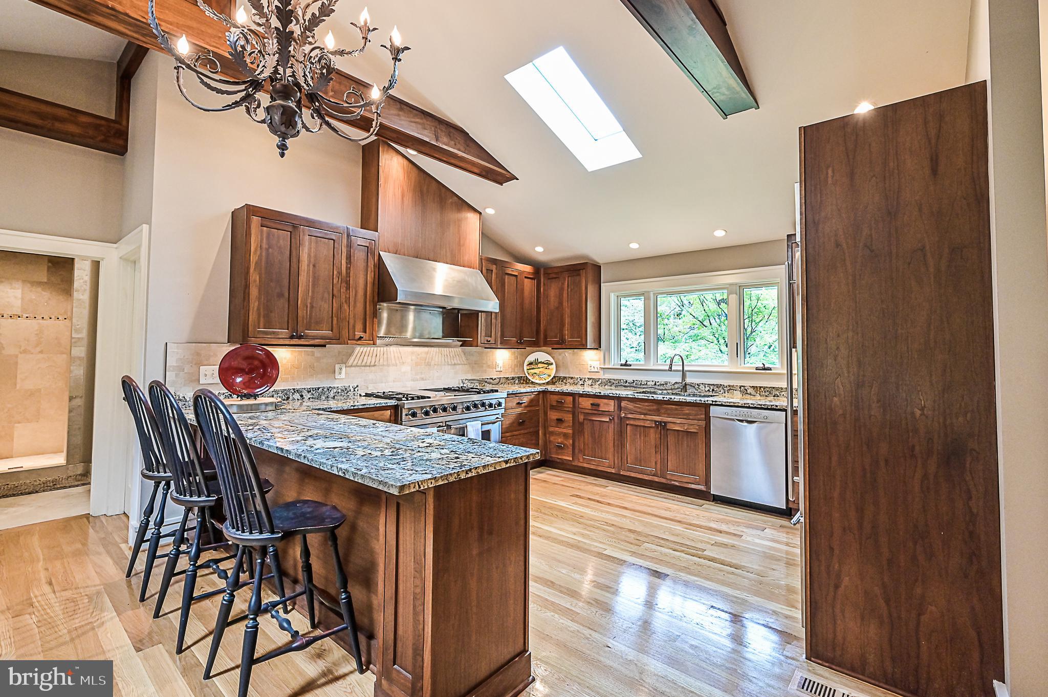 10600 Hunters Valley Road Vienna, VA 22181 - Photo 13 of 50 Chef Kitchen with Top of The Line Finishes
