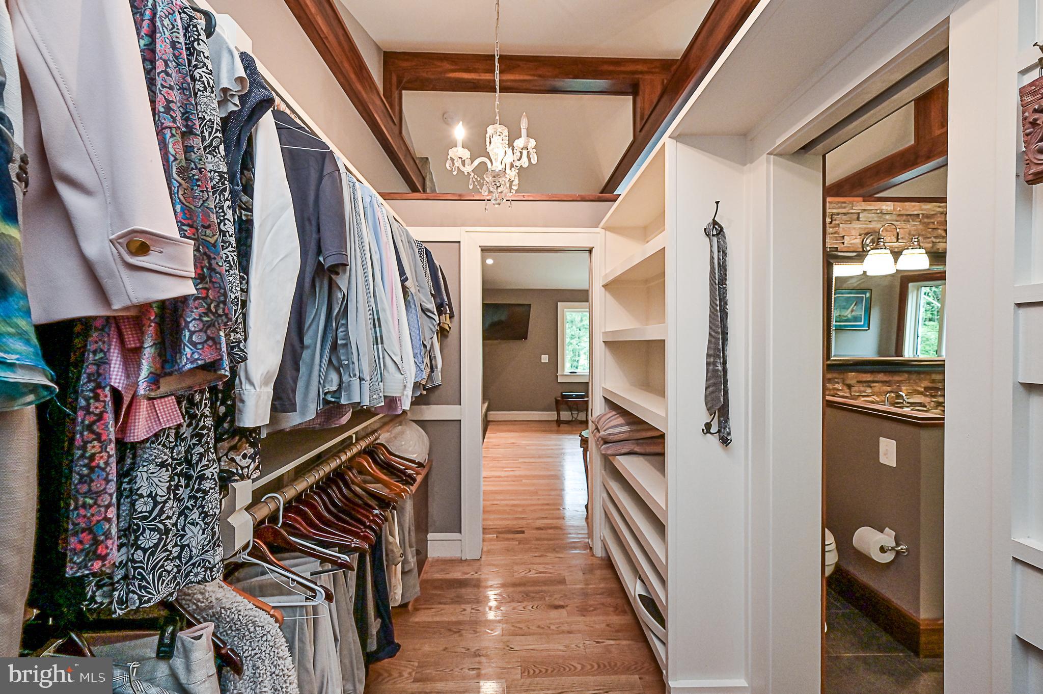 10600 Hunters Valley Road Vienna, VA 22181 - Photo 25 of 50 Custom Built-in Organizers in Walk-in Closet