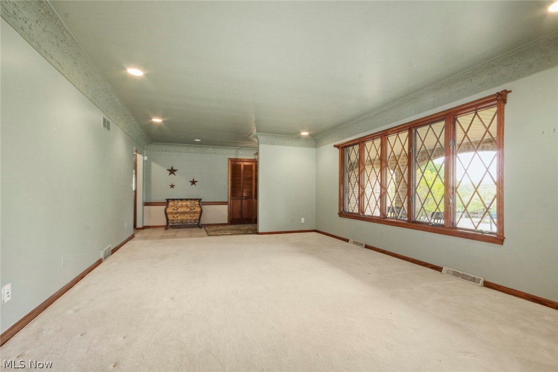 8243 North Lima Road Youngstown, OH 44514 - Photo 22 of 50