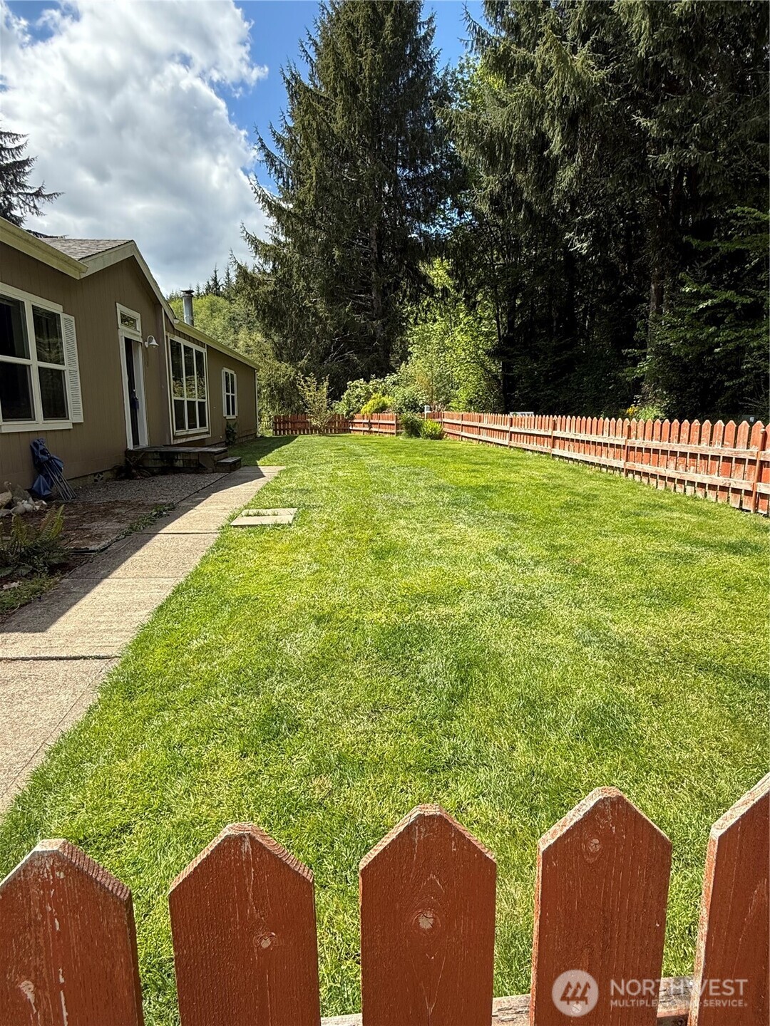 68 Urych Road Raymond, WA 98577 - Photo 4 of 33 Gallery Image 4