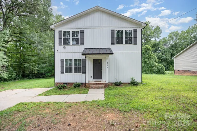 $289,900 | 415 Pinecroft Lane, Spencer, NC 28159