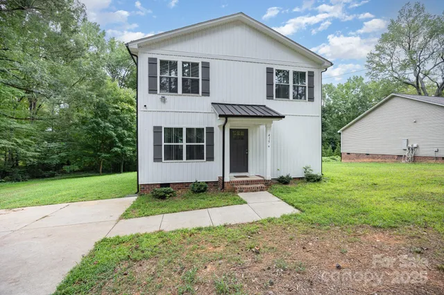 $289,900 | 415 Pinecroft Lane, Spencer, NC 28159