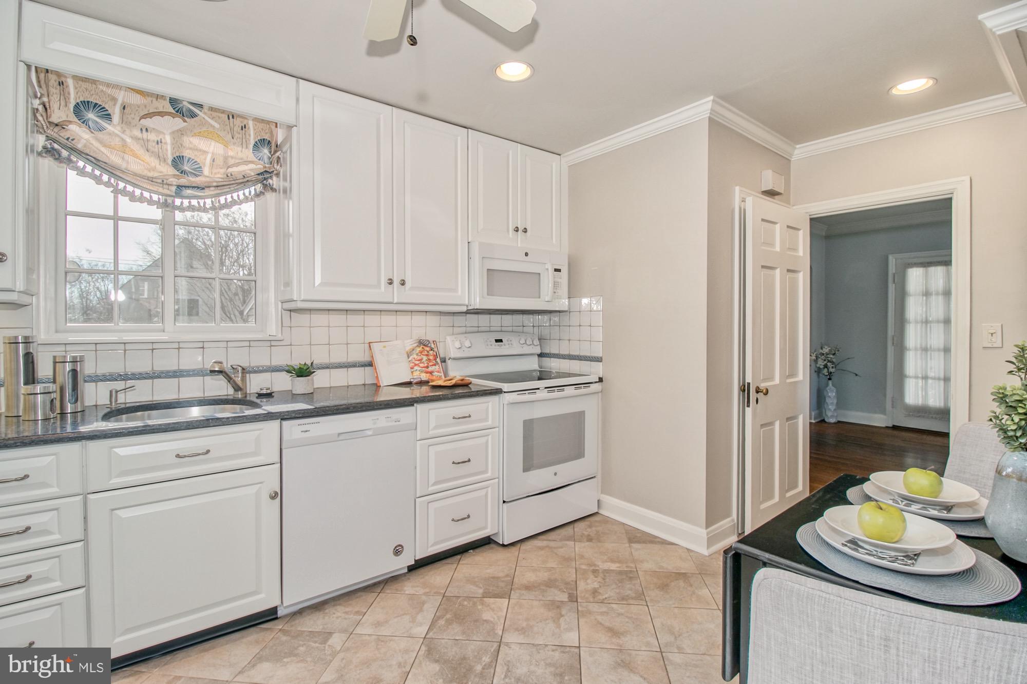 901 Greenleigh Road Baltimore, MD 21212 - Photo 16 of 81 Dishwasher is brand new