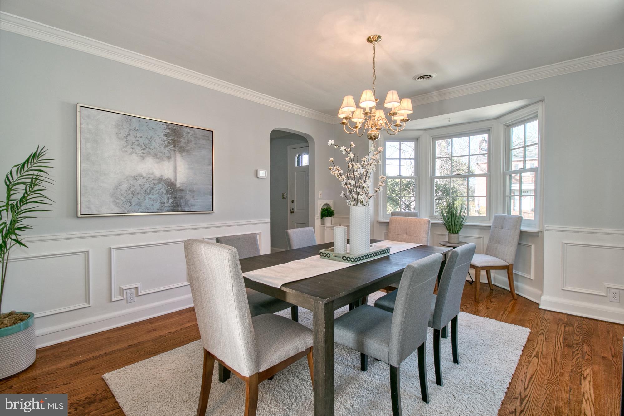 901 Greenleigh Road Baltimore, MD 21212 - Photo 18 of 81 Dining Room (Front of house on left)
